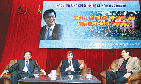 Thắp sáng ngọn lửa nhiệt huyết trong thanh niên Thắp sáng ngọn lửa nhiệt huyết trong thanh niên