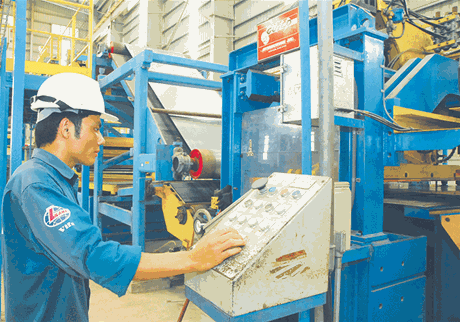 Phấn đấu hoàn thành cổ phần hóa doanh nghiệp nhà nước theo kế hoạch Phấn đấu hoàn thành cổ phần hóa doanh nghiệp nhà nước theo kế hoạch